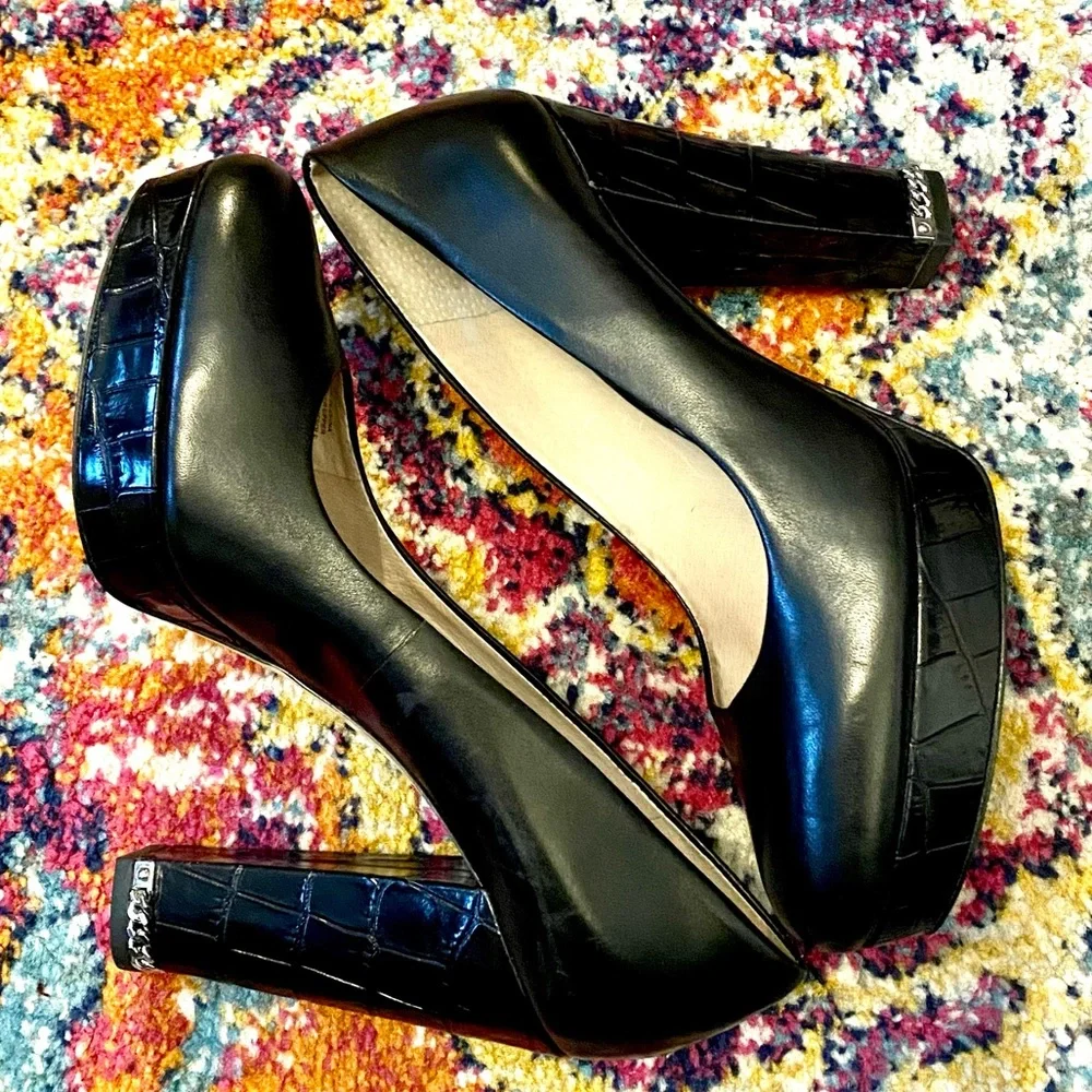 Michael Kors Sabrina Platform leather almond toe pumps -black size 8&1/2 - Picture 1 of 12